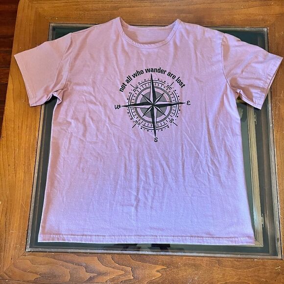 "Notโall who wander are lost" Pink T-Shirt Large LikeโNEW - Picture 1 of 9